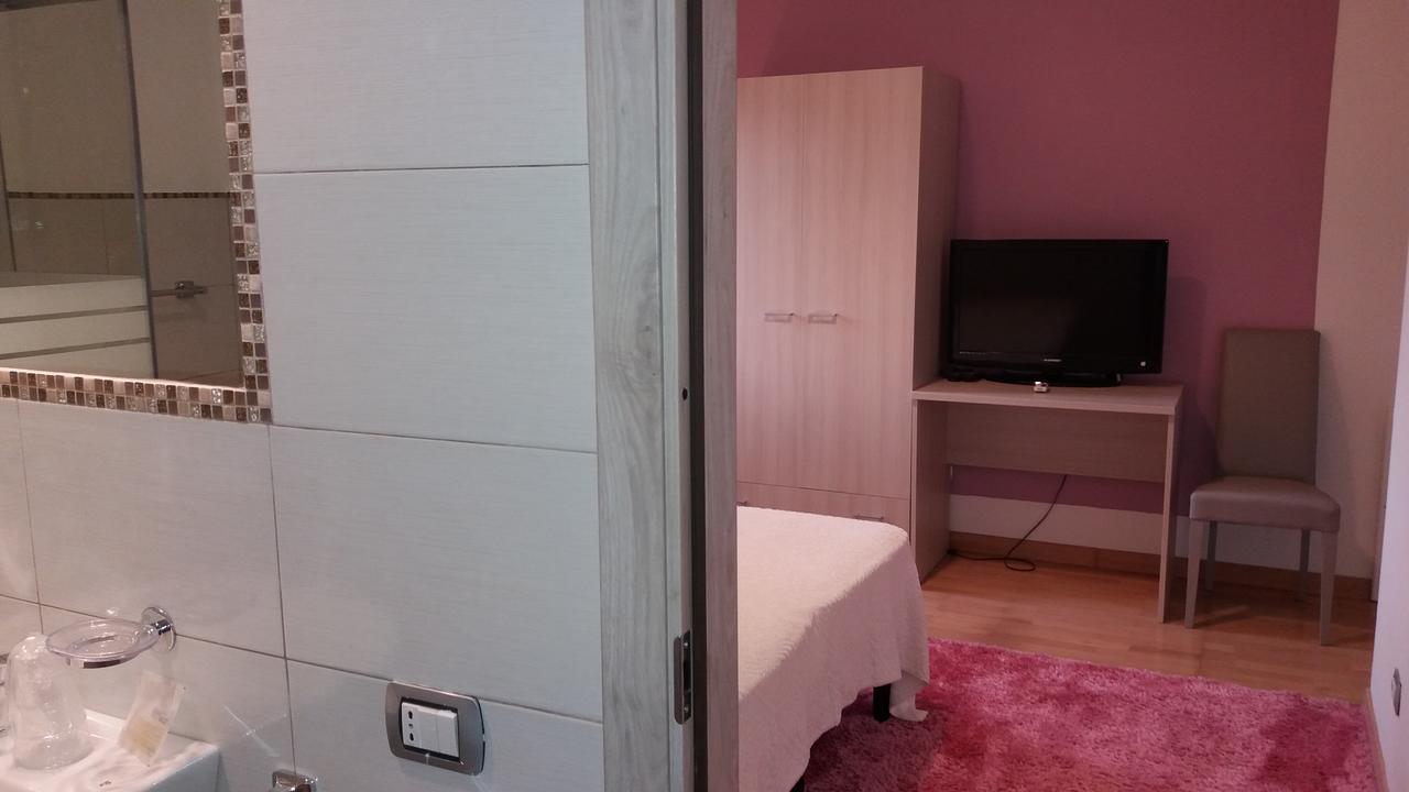 Bed and Breakfast Settimo Cielo Сан-Теодоро Екстер'єр фото