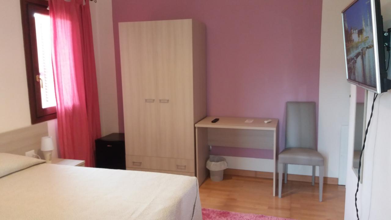 Bed and Breakfast Settimo Cielo Сан-Теодоро Екстер'єр фото